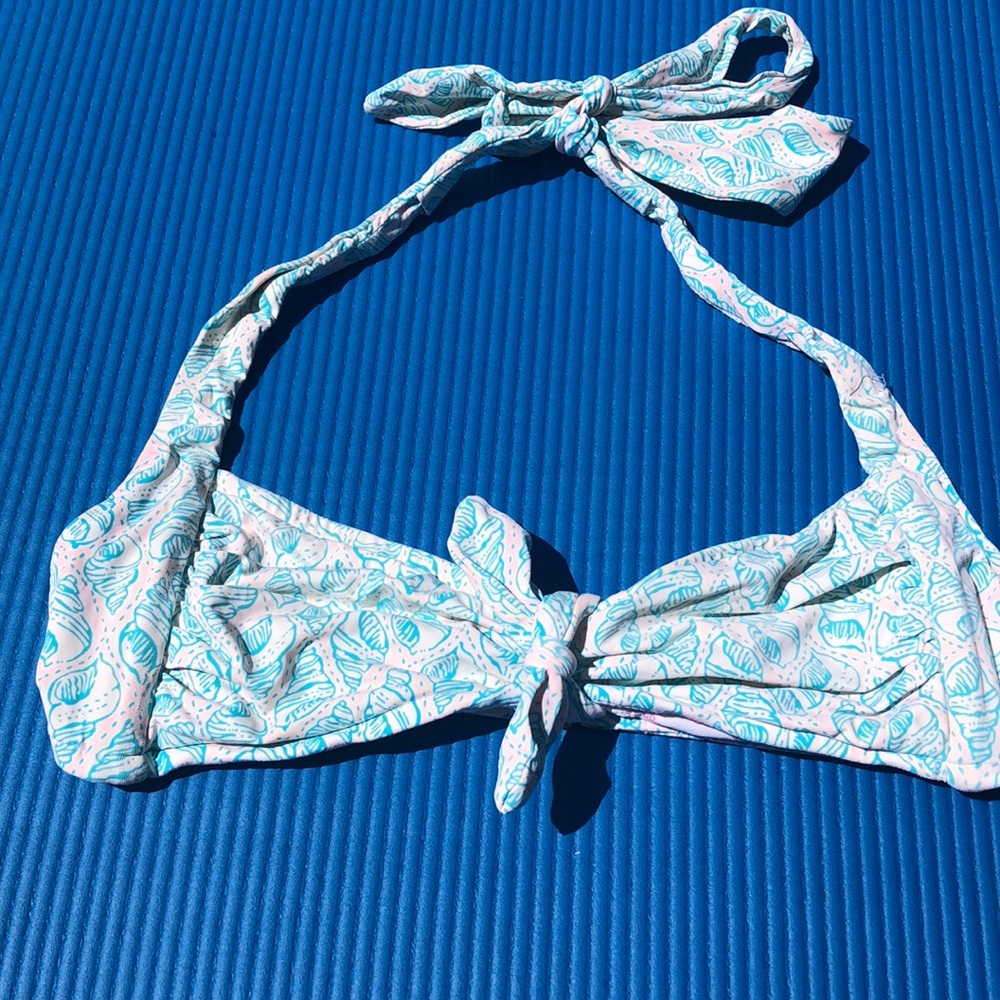Lilly Pulitzer halter bikini top. Size extra small.